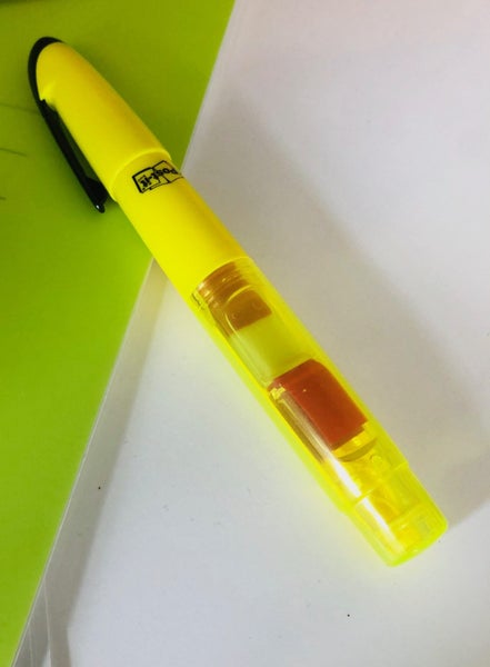 BULK STOCK CLEARANCE AUCTION — OFFICE STATIONERY 3M Pen Carousel 1