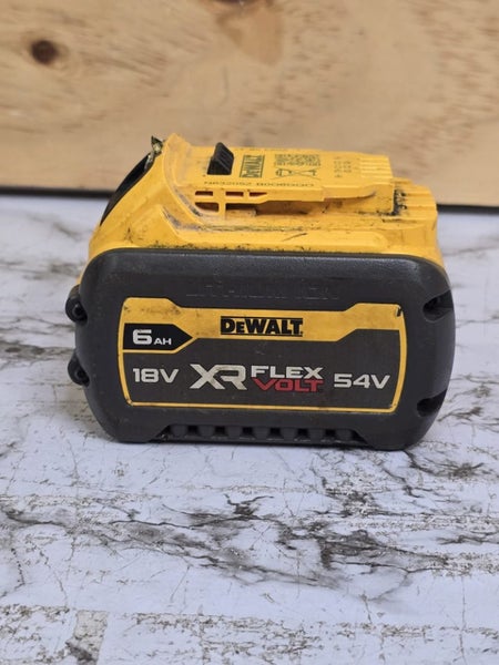 DeWalt 6.0ah Flex Volt Battery DCB546-XE Carousel 1