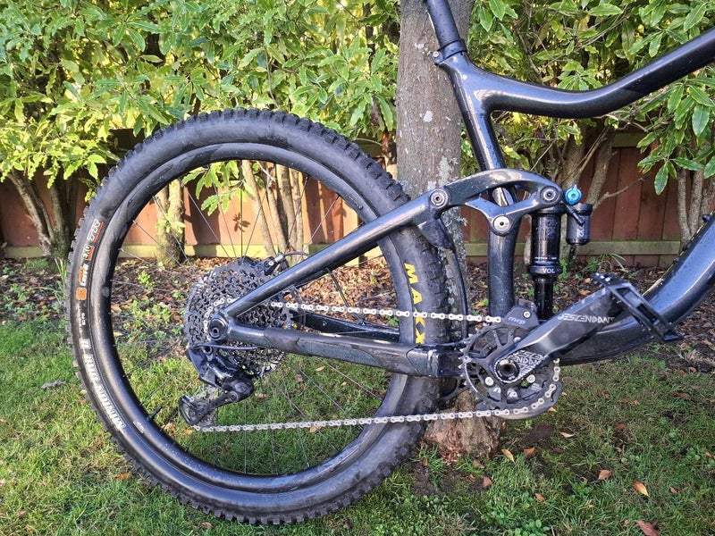 Giant Reign Advanced 27.5 Carousel 4