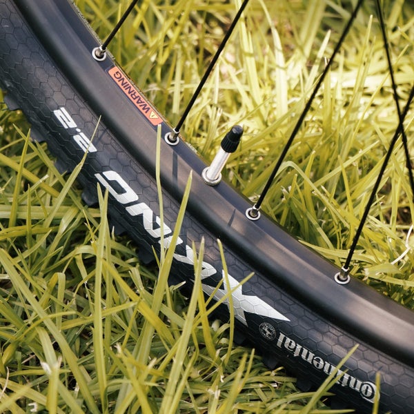 WTB MTB 27.5" Wheelset with Continental Tyre Carousel 9