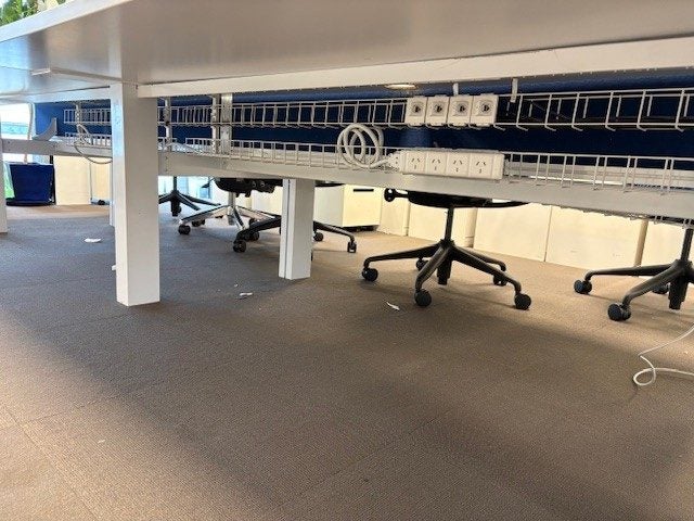 Desk x 4 in a pod - sold as one unit fixed height Carousel 5
