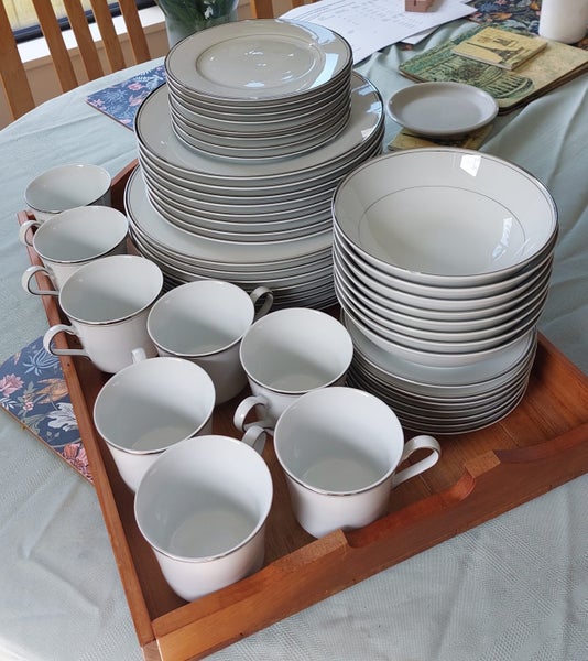 47-piece dinner set Sango Electra 9008 Carousel 1