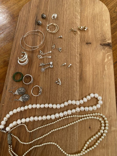 Assorted Jewellery- rings - necklaces & earrings Carousel 2