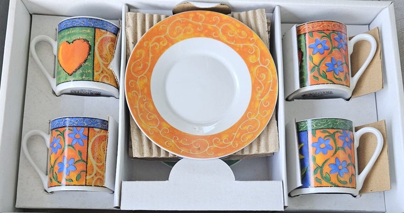 New set of 4 quality Coffee Cups and Saucers Carousel 1