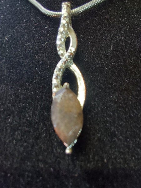 Unusal 1.10 Carat Brown & purple marquise Sapphire pendant & chain Carousel 6