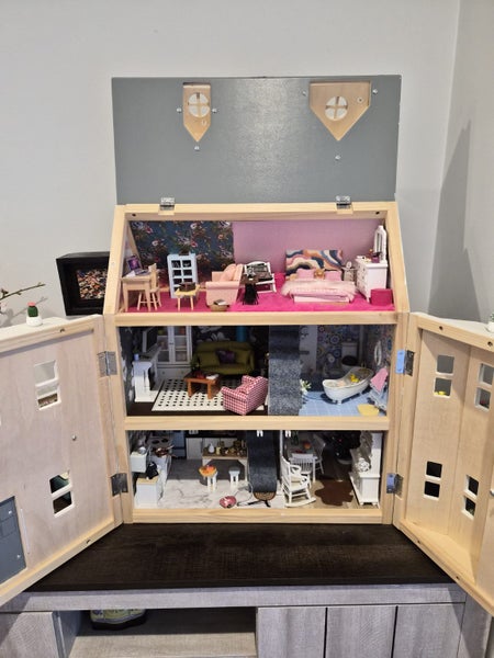 Doll House Carousel 2