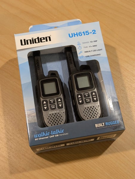 2 x Uniden UH615 UHF 1.5WattCB Handheld 2-Way Radio walkie talkie Carousel 1