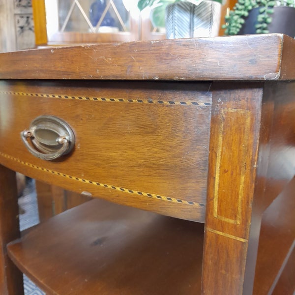 Mersman mid-century mahogany end table with inlay detailing Carousel 2