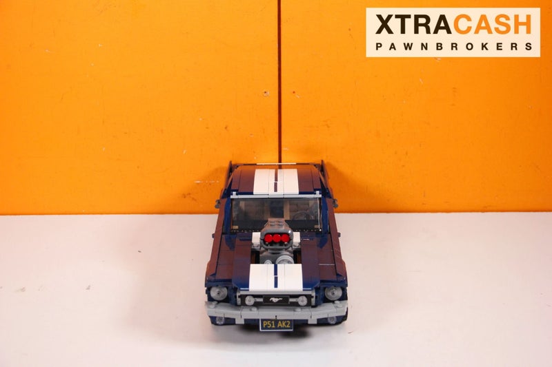 LEGO Creator - 10265 Ford Mustang Carousel 6