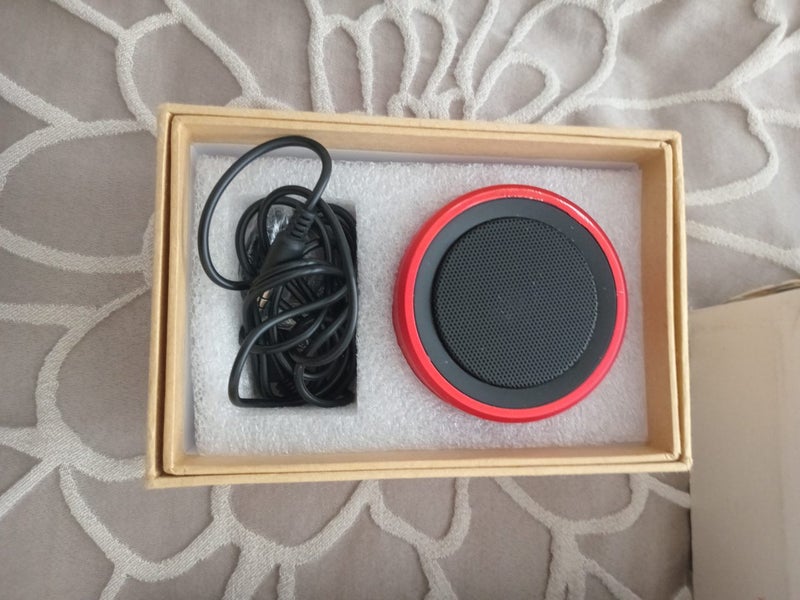 Bulk Electronics & Cables. Carousel 1