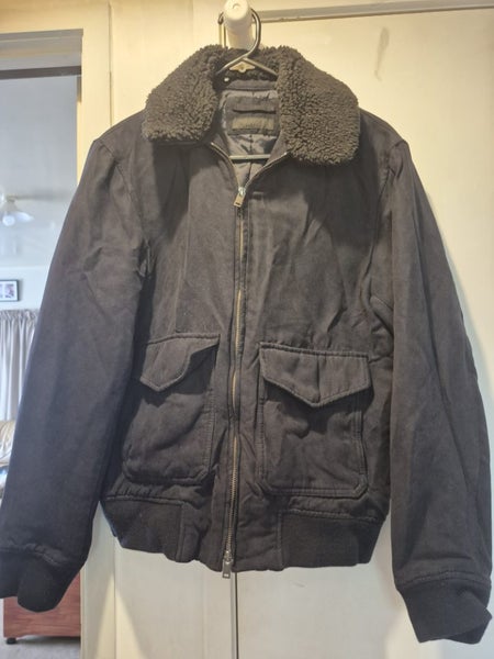 Black jacket Carousel 2