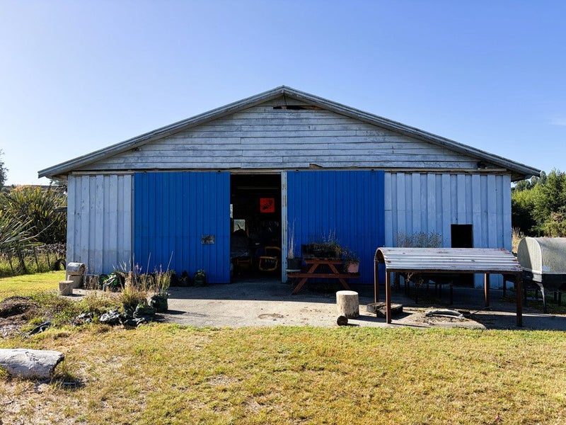 Image 3 of 15