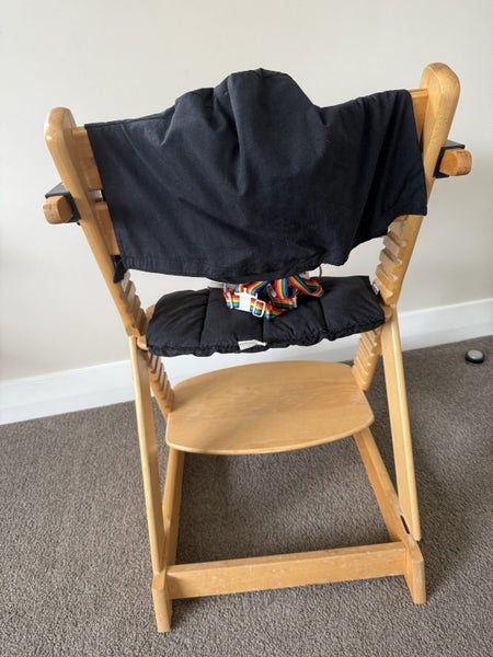 Kiwi Living Wooden High Chair Carousel 2