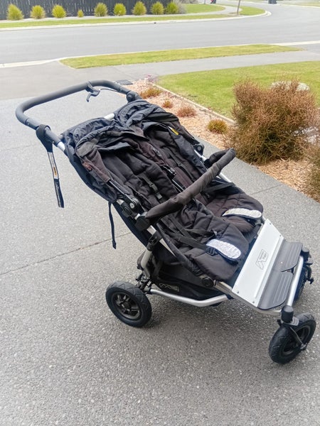 Black mountain buggy duet Carousel 1