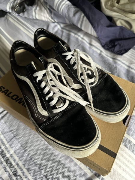 Classic black Vans Carousel 1
