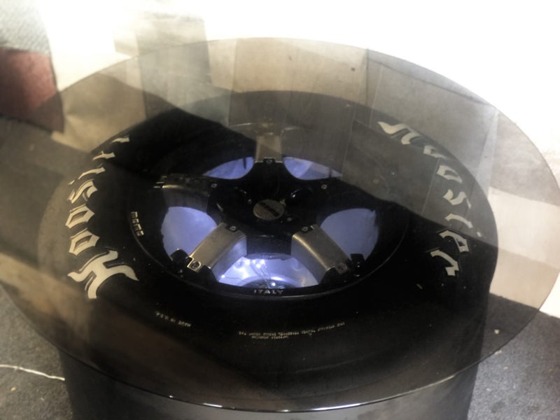 Hoosier & Momo table Carousel 2