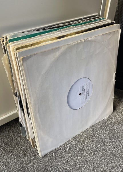 $1 Reserve House & Tech Records Carousel 1