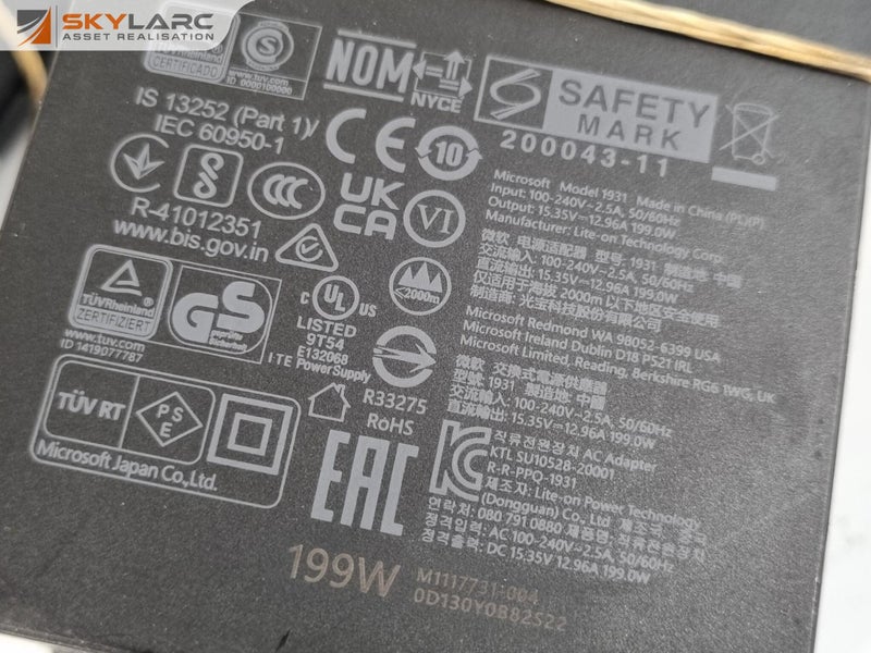 Microsoft Surface Dock 2 Carousel 7