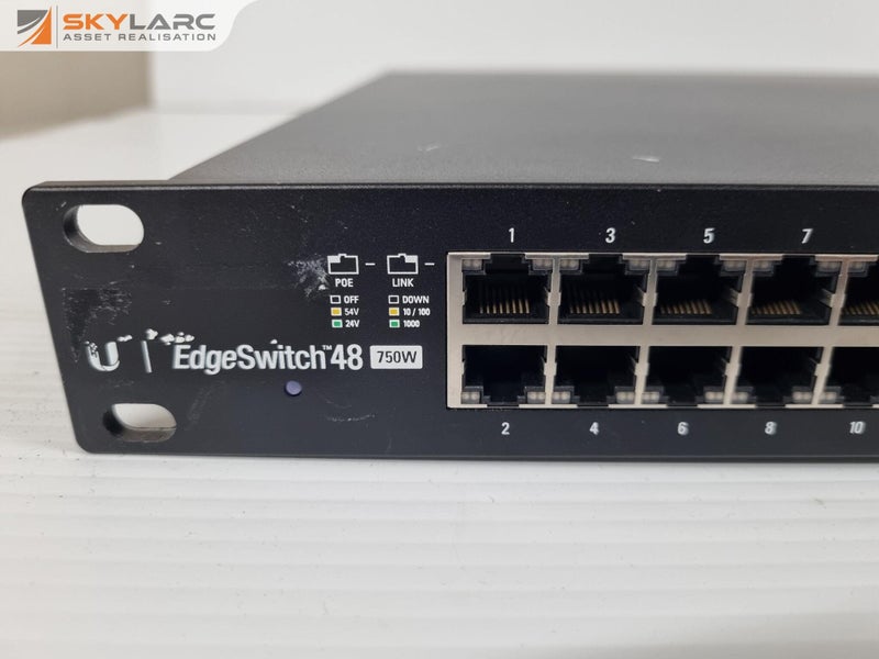 Ubiquiti EdgeSwitch 48 750W Gigabit Managed PoE+ Switch Carousel 2