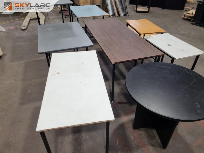 10x Assorted Tables Carousel 11