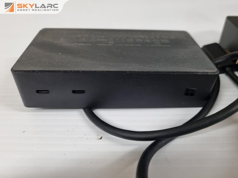 Microsoft Surface Dock 2 Carousel 2