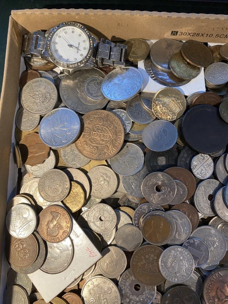 Bulk World Coins Carousel 2