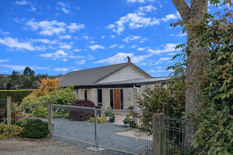 Wickedly Wonderful in Waitepeka!