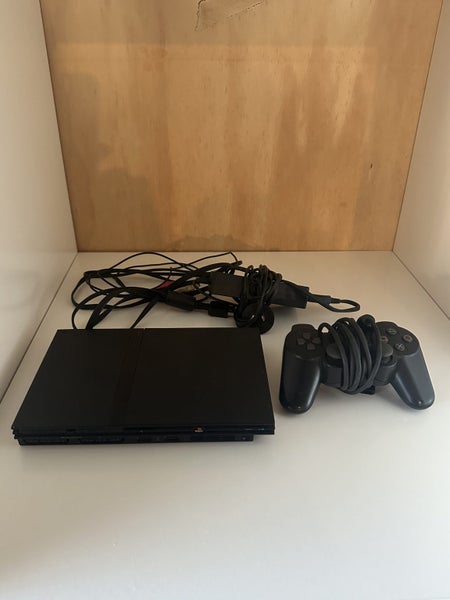 Ps2 slim console (2) Carousel 1