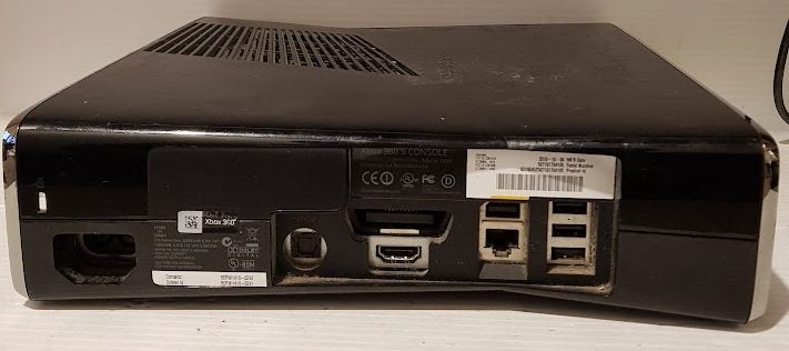 MICROSOFT XBOX 360 S MODEL 1439 Carousel 2