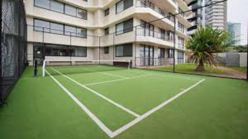 Accomodation Coolingatta ( June ) Carousel 2