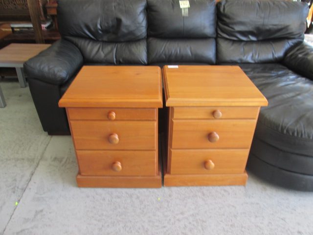 2615 PAIR SOLID RIMU BEDSIDE CABINETS Carousel 1
