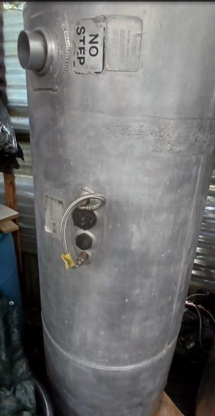 Aluminium diesel tank 600litres Carousel 1