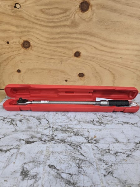 Aok 1/2" Drive Adjustable Torque Wrench Carousel 2