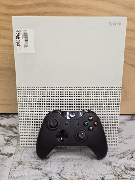 Xbox One S 500GB Console 1681 Carousel 1