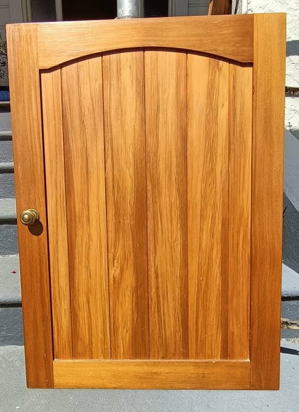 Rimu Cupboard Door Carousel 1