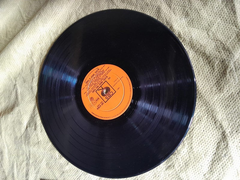 Blood sweat and tears record Carousel 3