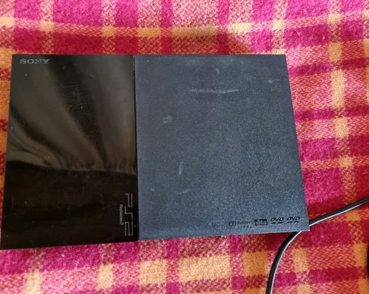 Sony PlayStation 2 Slim PS2 Console SCPH-90002 PAL With Controller, Memory Card Carousel 2