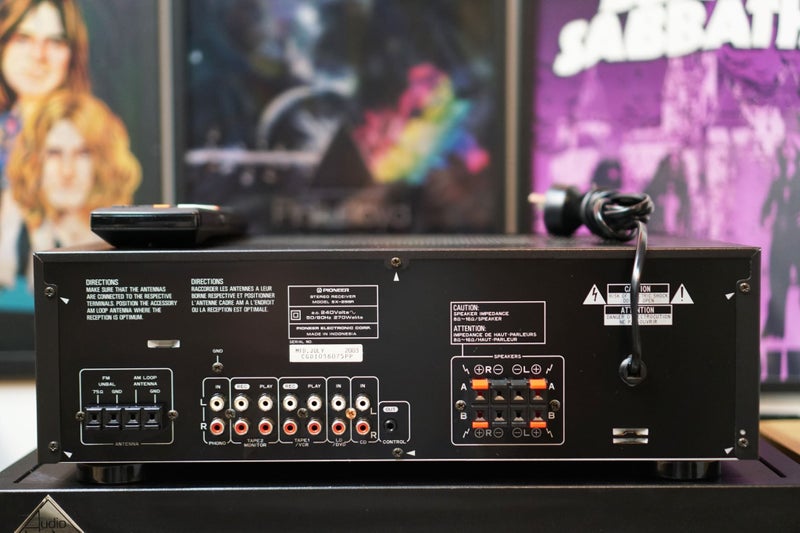 Pioneer SX-255R Vintage Amplifier & Receiver with Phono & Remote - Warranty! Carousel 7