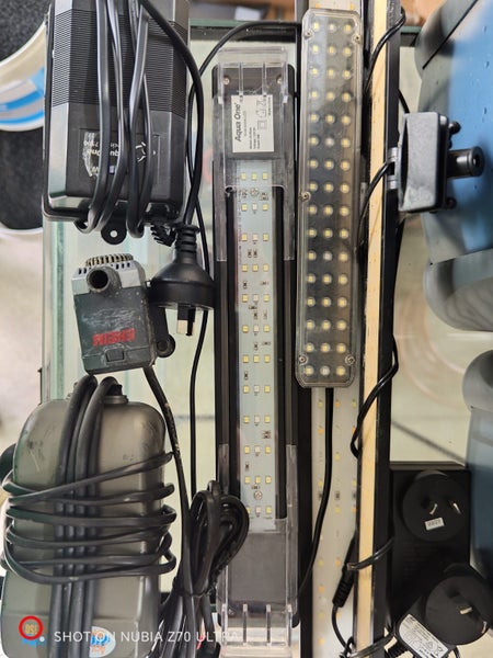 Fish Tank 130ltr, Filters, Air & water pump, lights, black gravel and equipment. Carousel 7