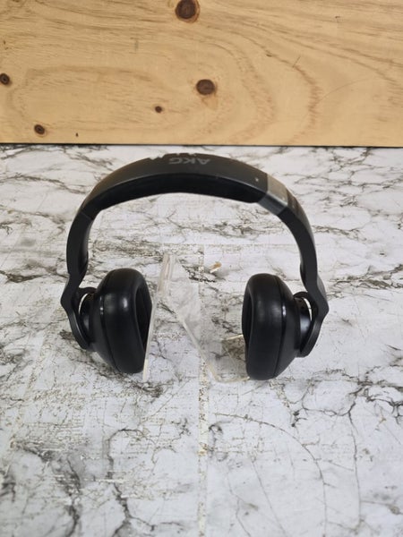 AKG Wireless Headphones N700 Carousel 1