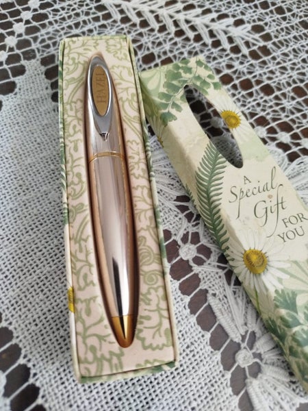 Hazel ballpoint pen Carousel 3