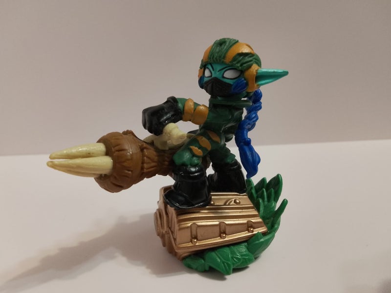 Skylanders - Superchargers super shot stealth elf Carousel 1