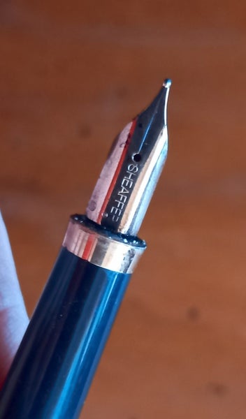 Vintage Boxed Sheaffer Fashion 260 Matt Black Fountain Pen. Carousel 1