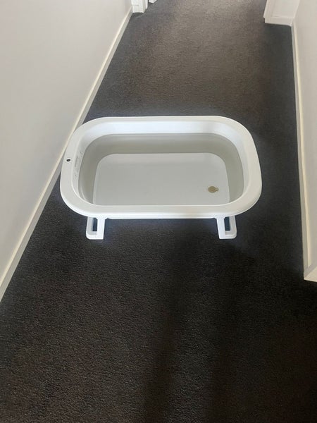 Collapsible baby bath tub Carousel 1