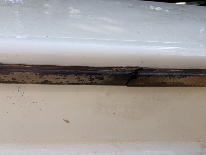 Laser sail boat Carousel 6