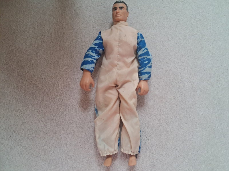 Vintage 1992 Action Man - Tiger Strike Carousel 2