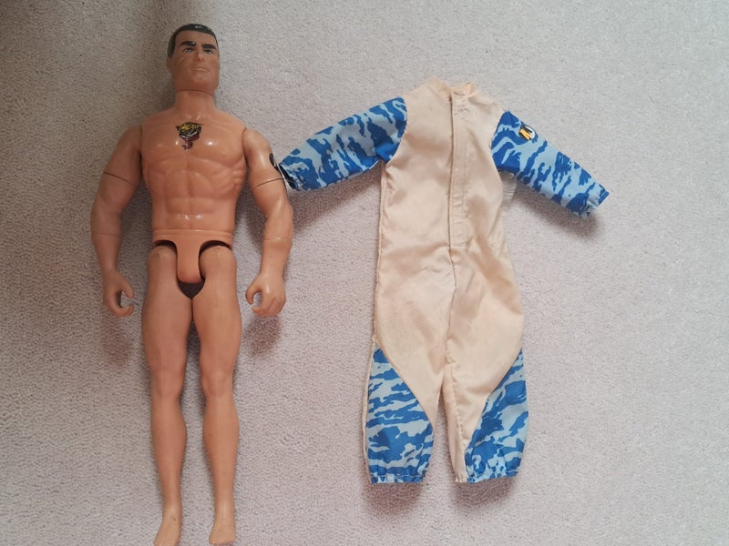Vintage 1992 Action Man - Tiger Strike Carousel 10