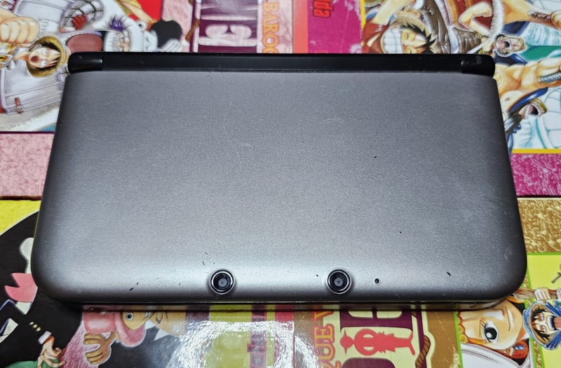 Nintendo 3ds XL - Grey Carousel 1