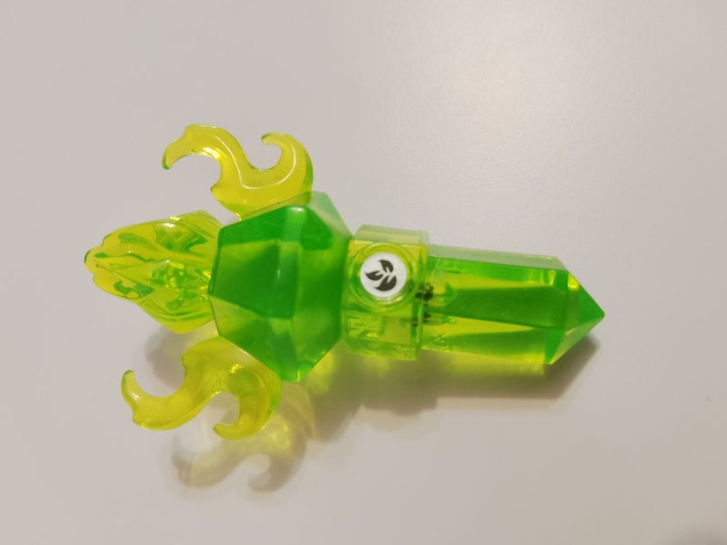 Skylanders Trap Team Life Torch Trap Crystal Emerald Energy Carousel 1