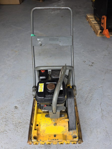 Wacker Neuson 6hp Plate Compactor Carousel 1